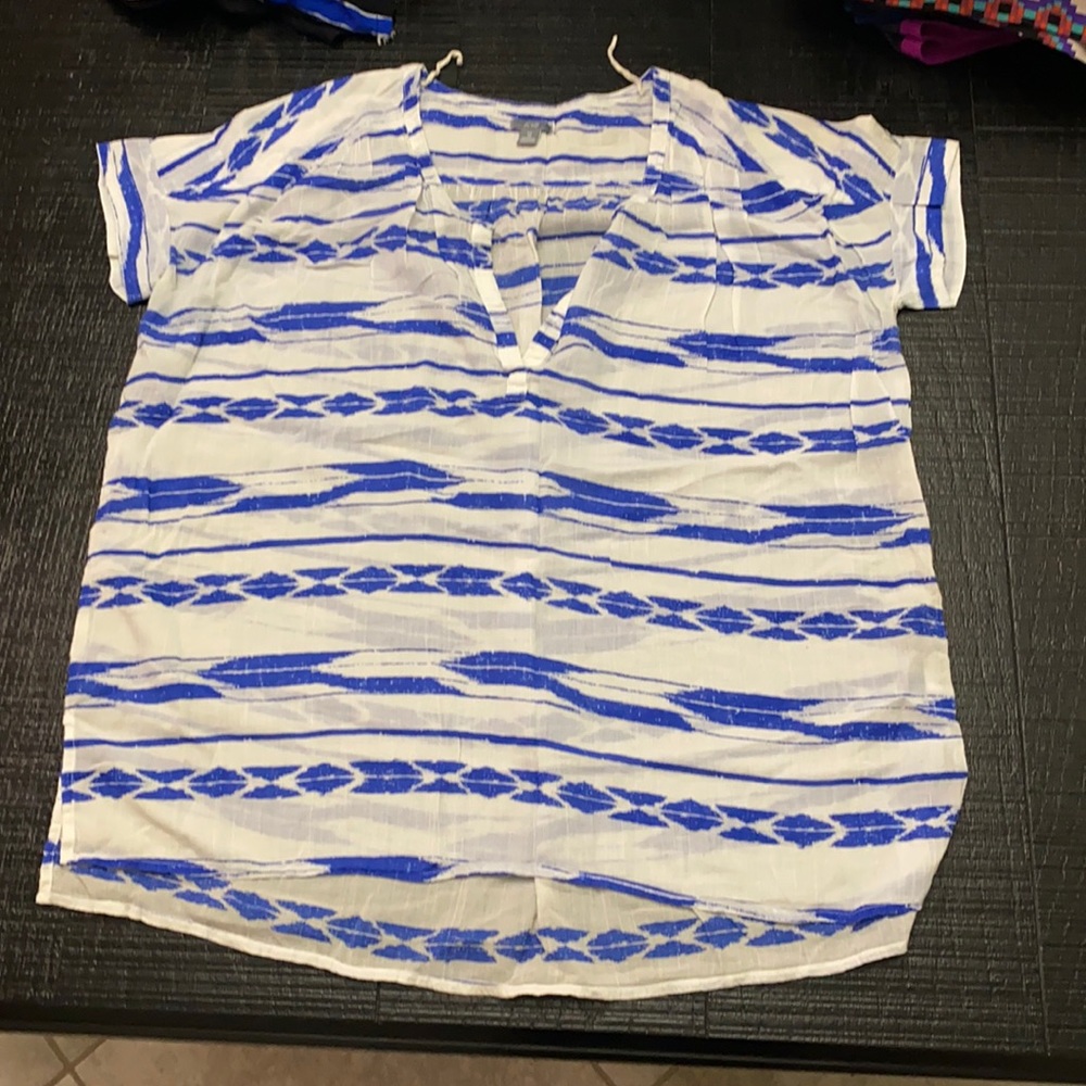 Linen Aerie shirt